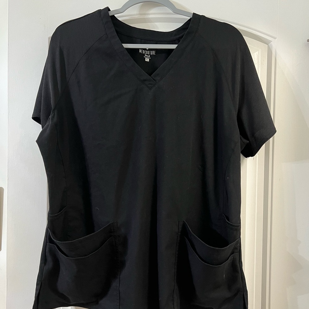 EUC Black Med Couture touch collection size XL scrub top
